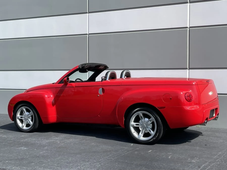 2003 Chevrolet SSR - Image 3 of 16