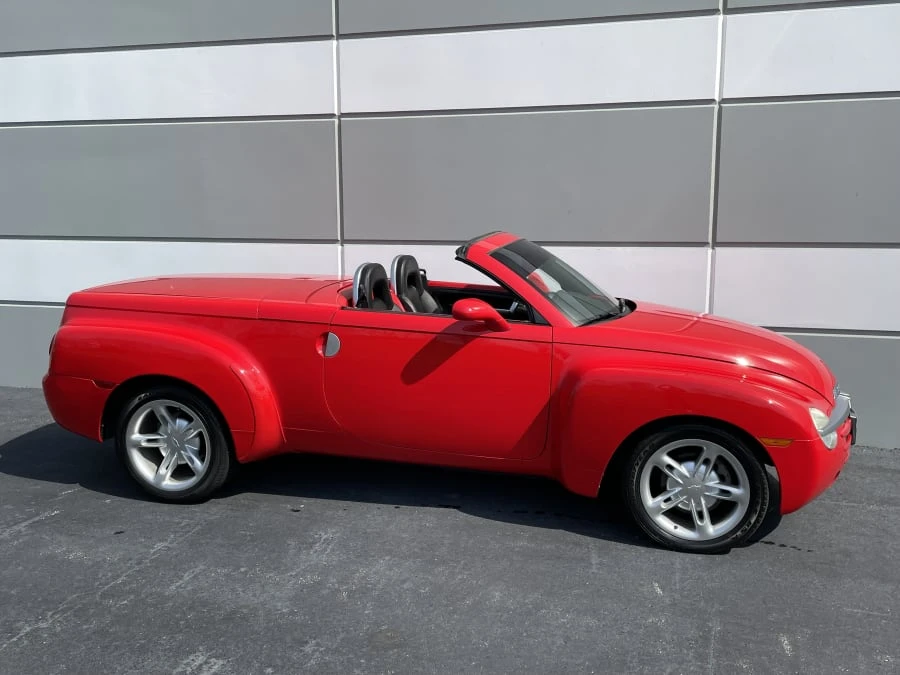 2003 Chevrolet SSR - Image 16 of 16
