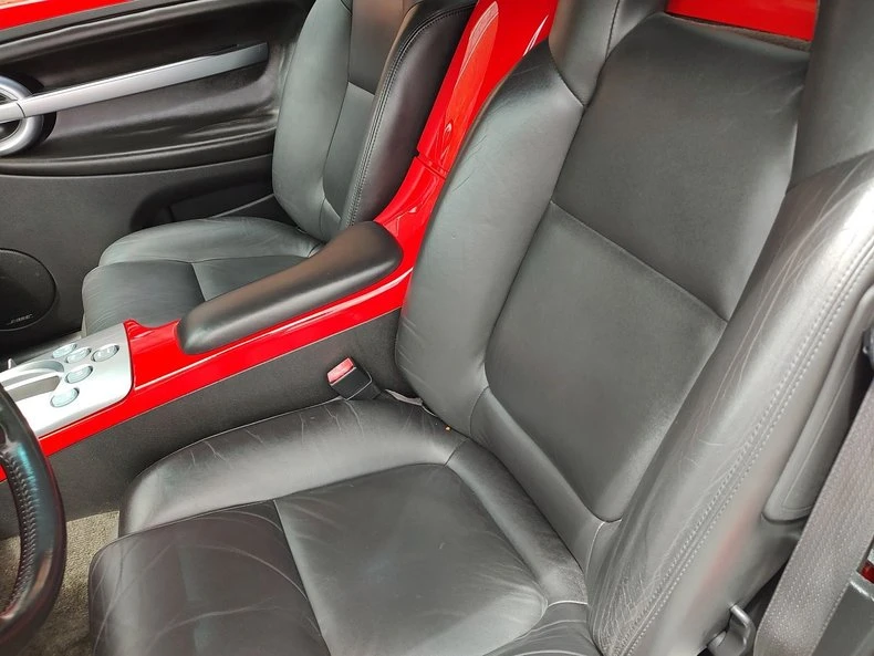 2003 Chevrolet SSR - Image 8 of 12