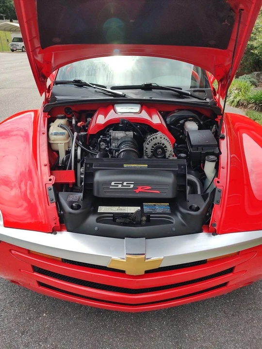 2003 Chevrolet SSR - Image 11 of 12