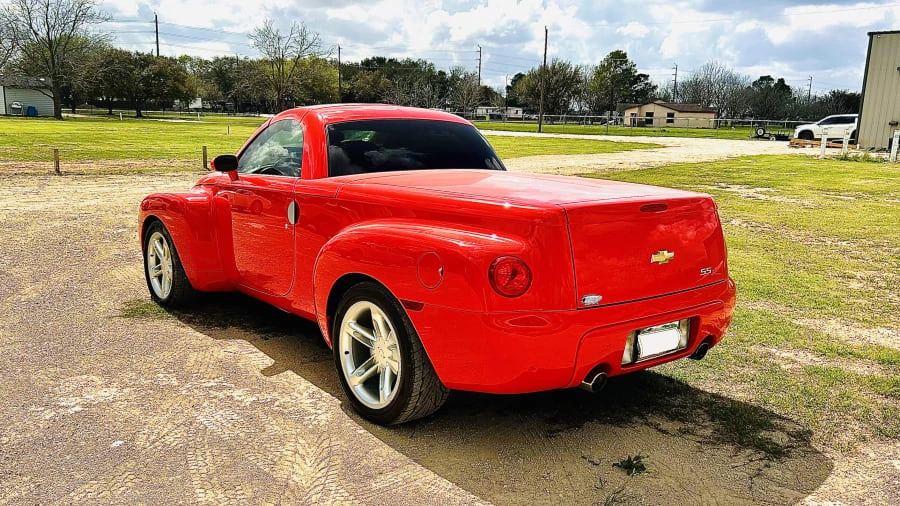 2003 Chevrolet SSR - Image 8 of 31