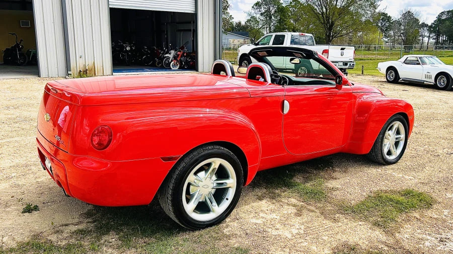 2003 Chevrolet SSR - Image 9 of 31