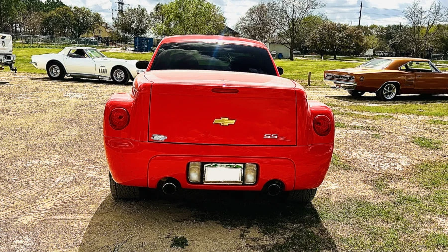 2003 Chevrolet SSR - Image 5 of 31