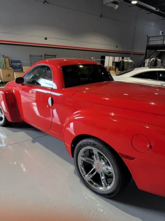 2003 Chevrolet SSR - Image 6 of 11
