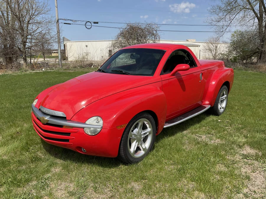 2003 Chevrolet SSR - Image 4 of 12