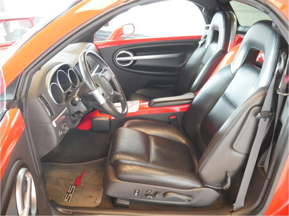 2003 Chevrolet SSR - Image 12 of 31