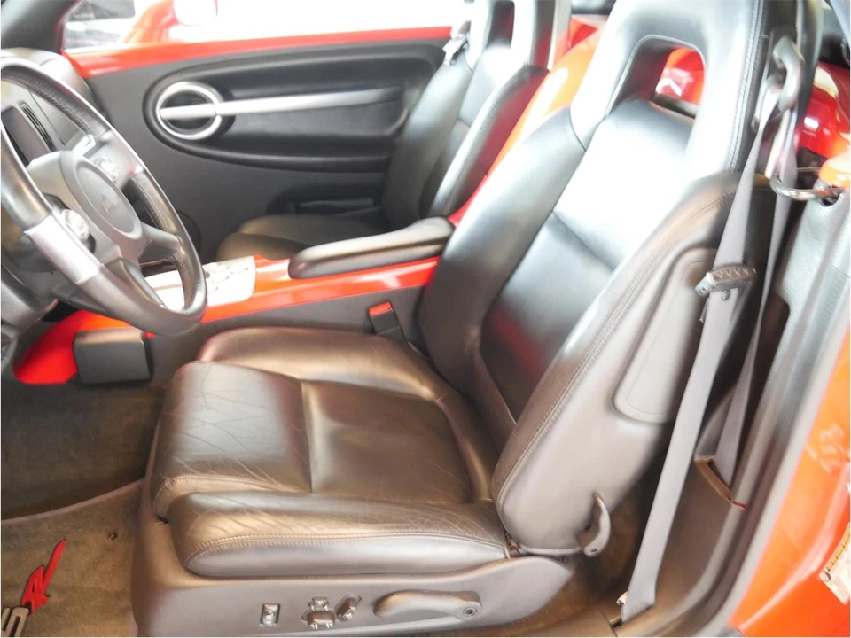 2003 Chevrolet SSR - Image 15 of 31
