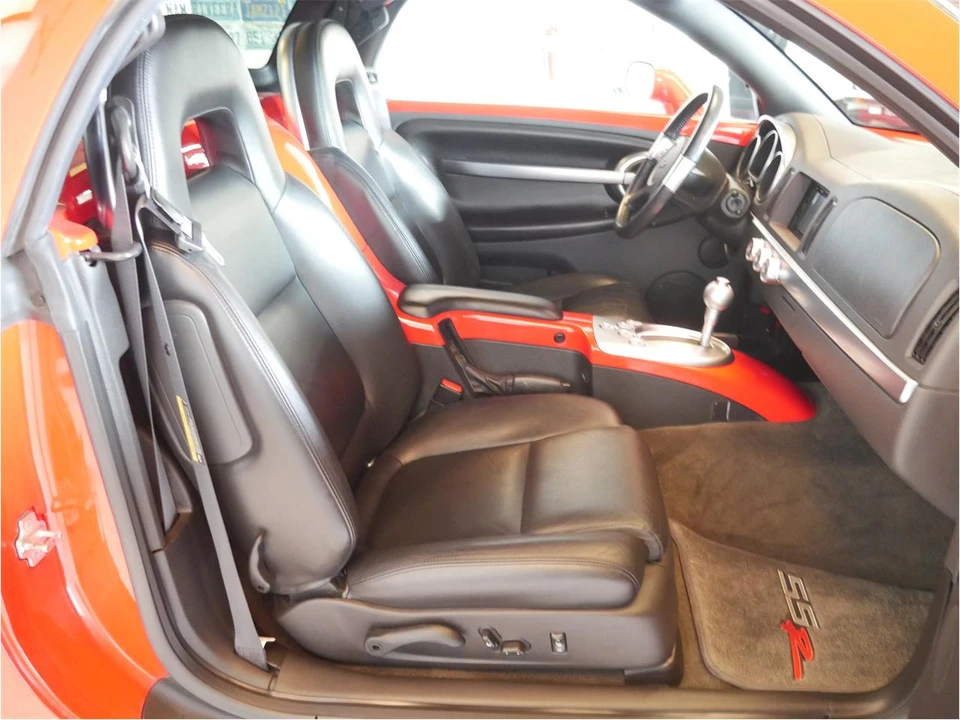 2003 Chevrolet SSR - Image 13 of 31