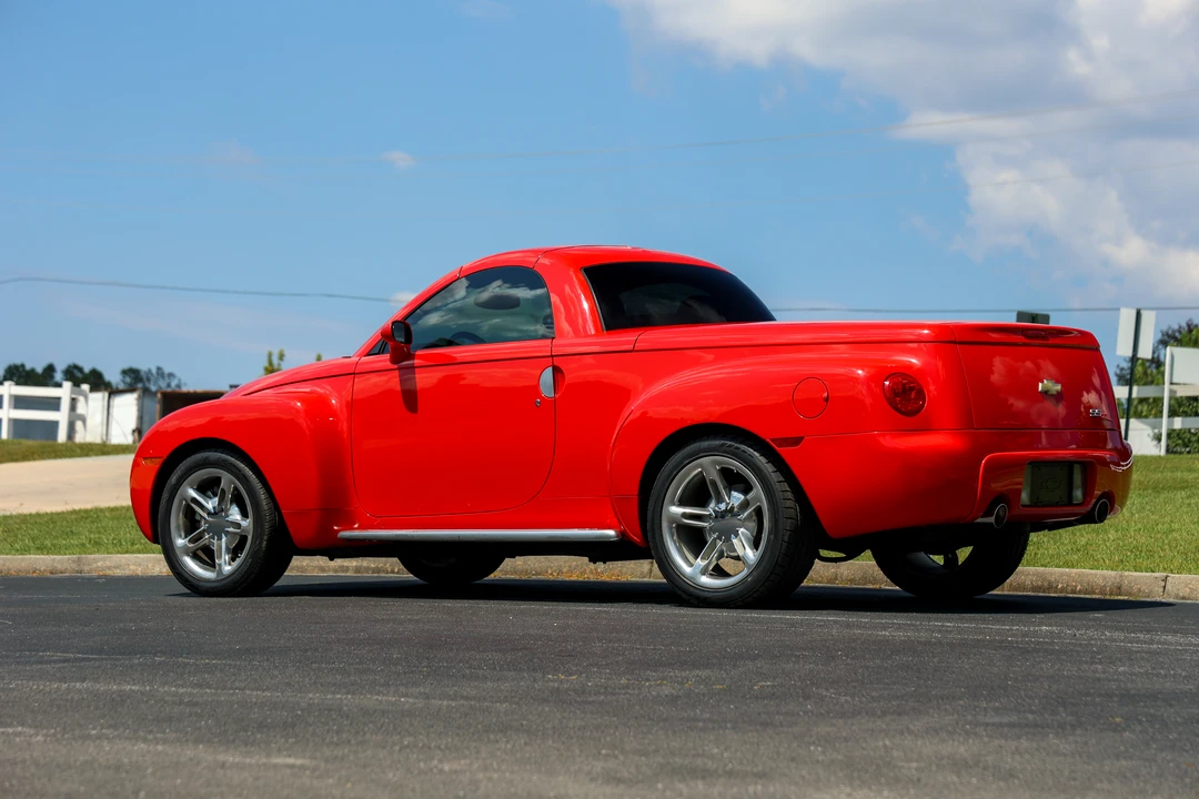 2003 Chevrolet SSR - Image 8 of 31