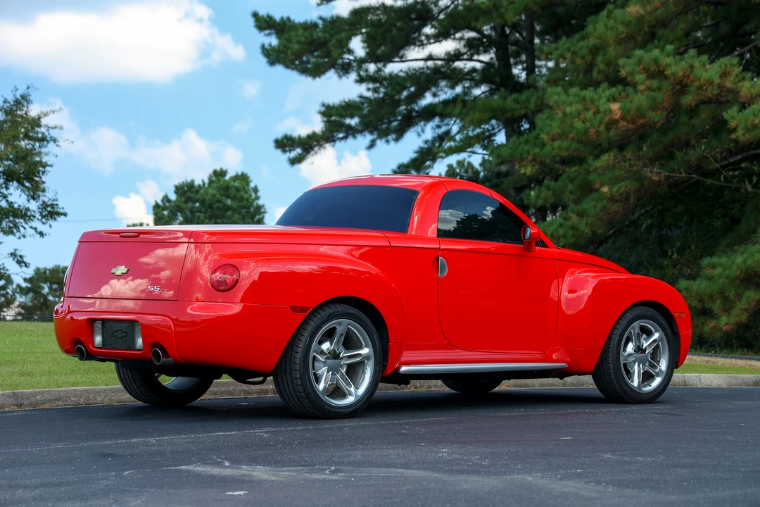 2003 Chevrolet SSR - Image 4 of 31