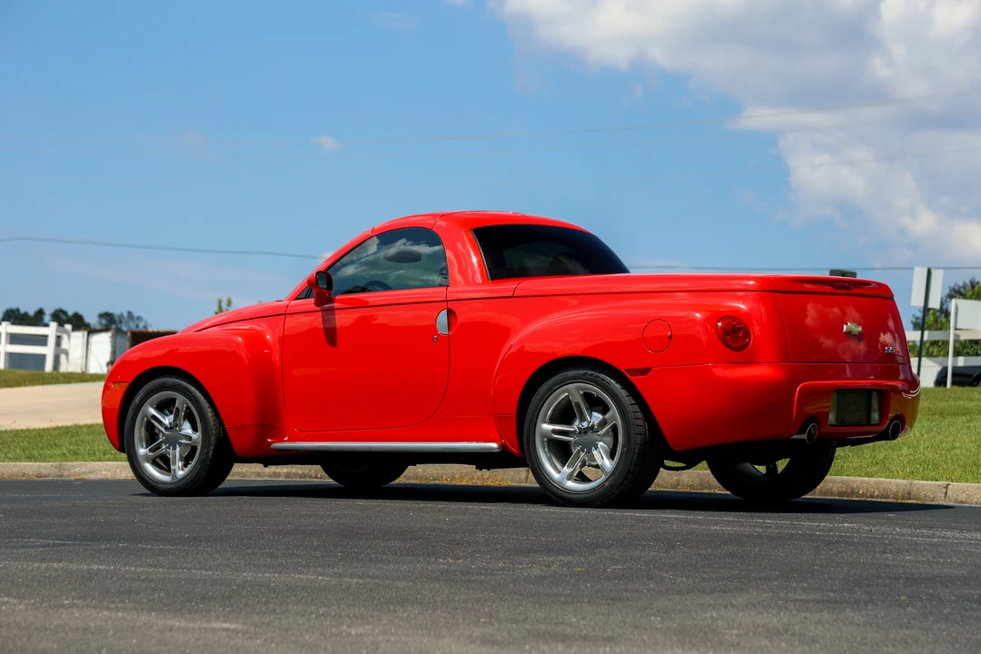 2003 Chevrolet SSR - Image 9 of 31