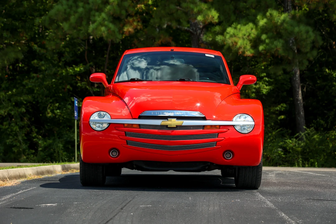 2003 Chevrolet SSR - Image 13 of 31