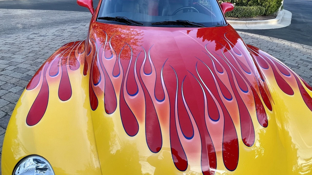 2003 Chevrolet SSR - Image 8 of 21