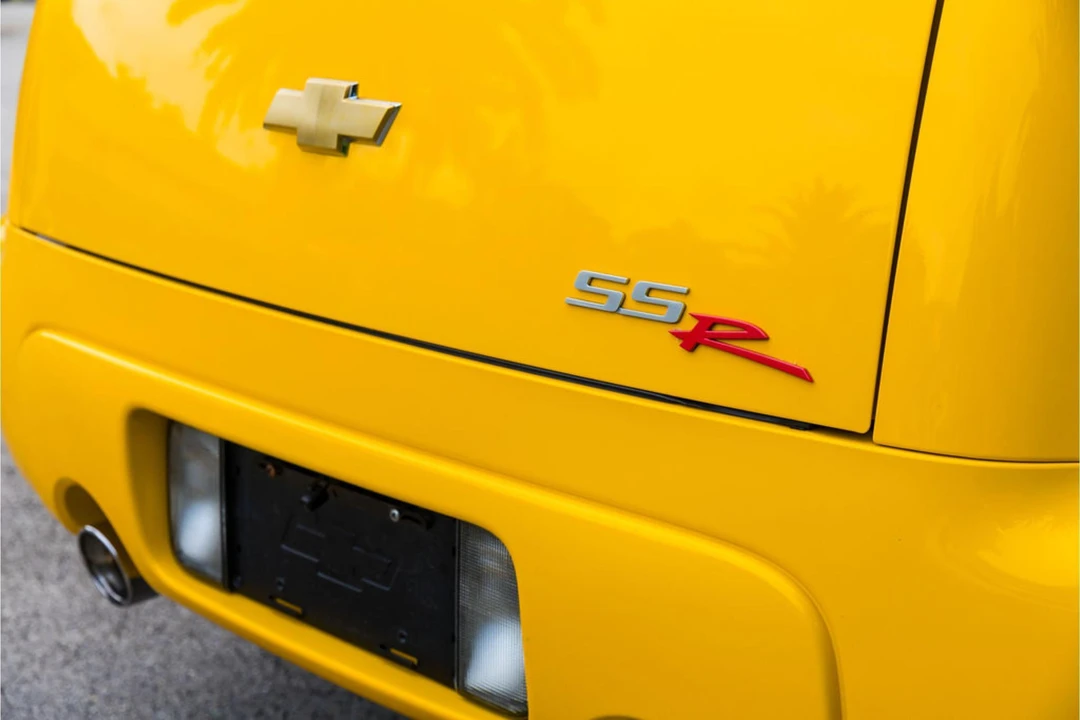 2003 Chevrolet SSR - Image 24 of 27