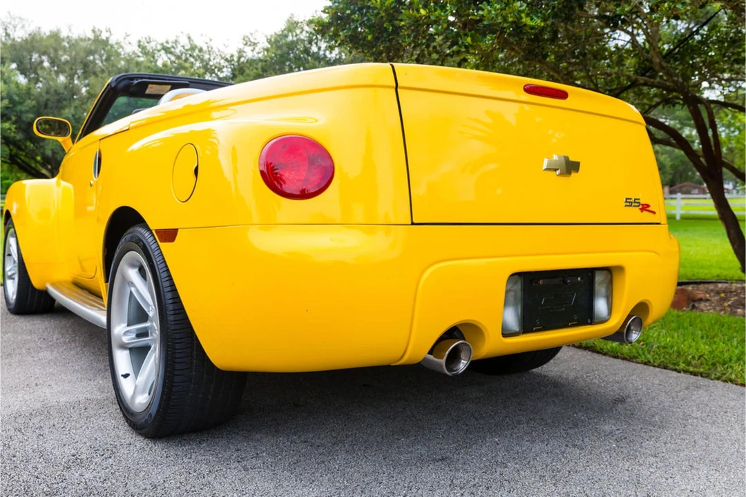 2003 Chevrolet SSR - Image 6 of 27
