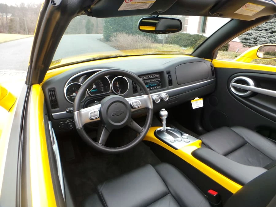 2003 Chevrolet SSR - Image 4 of 12