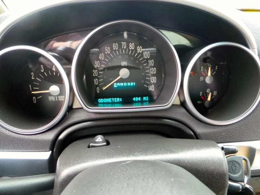 2003 Chevrolet SSR - Image 6 of 12