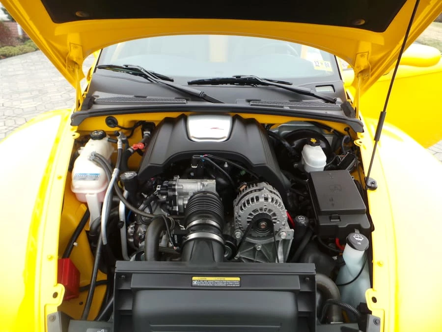 2003 Chevrolet SSR - Image 9 of 12