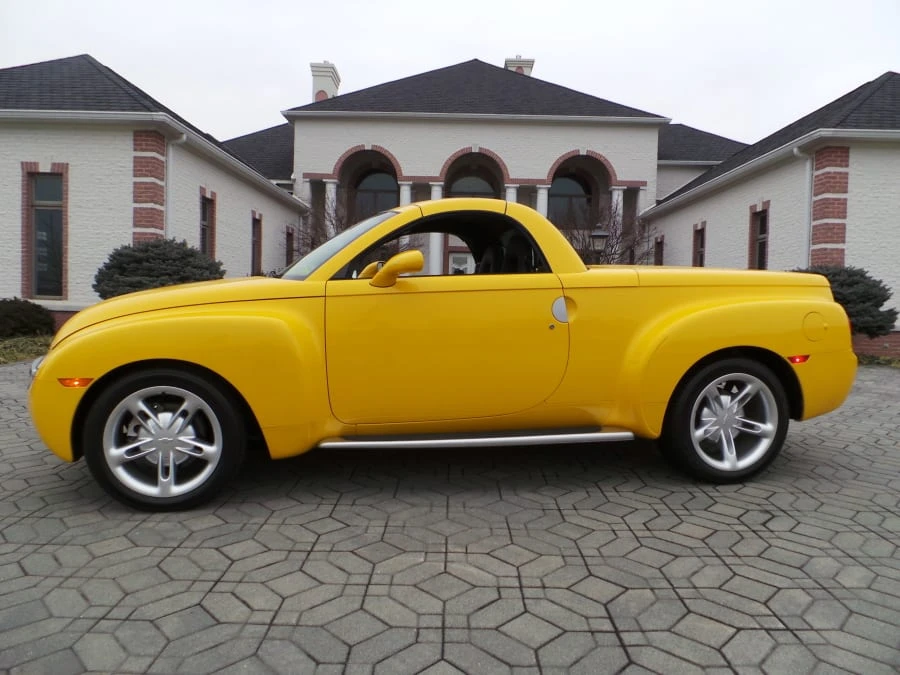 2003 Chevrolet SSR - Image 12 of 12