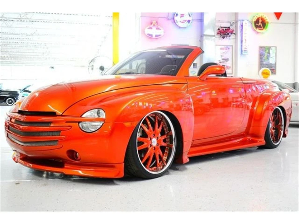 2003 Chevrolet SSR - Image 8 of 31