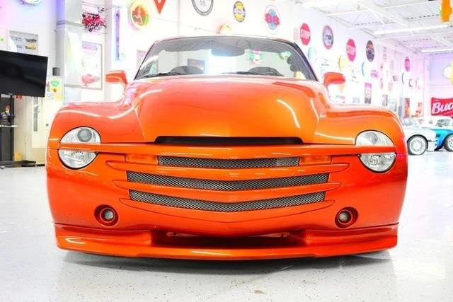 2003 Chevrolet SSR - Image 4 of 20