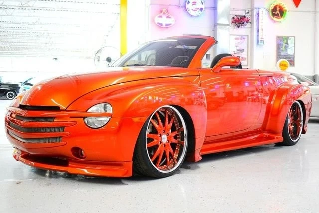 2003 Chevrolet SSR - Image 8 of 20