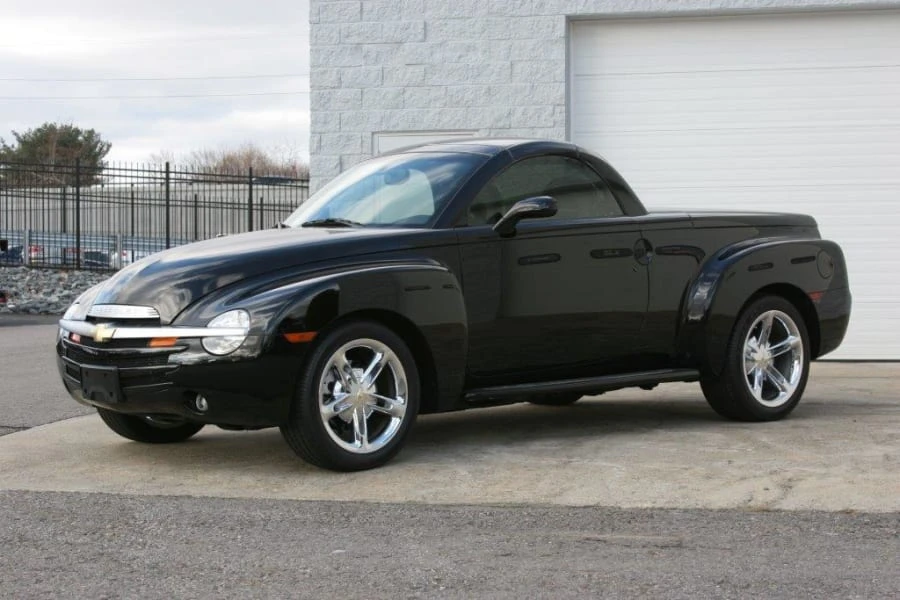 2003 Chevrolet SSR - Image 3 of 3