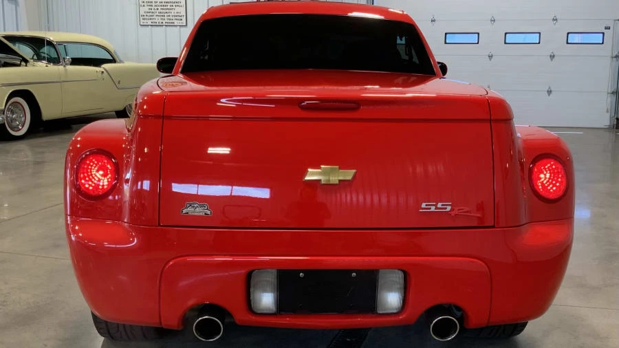 2003 Chevrolet SSR - Image 5 of 22