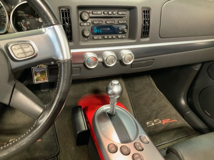 2003 Chevrolet SSR - Image 21 of 22