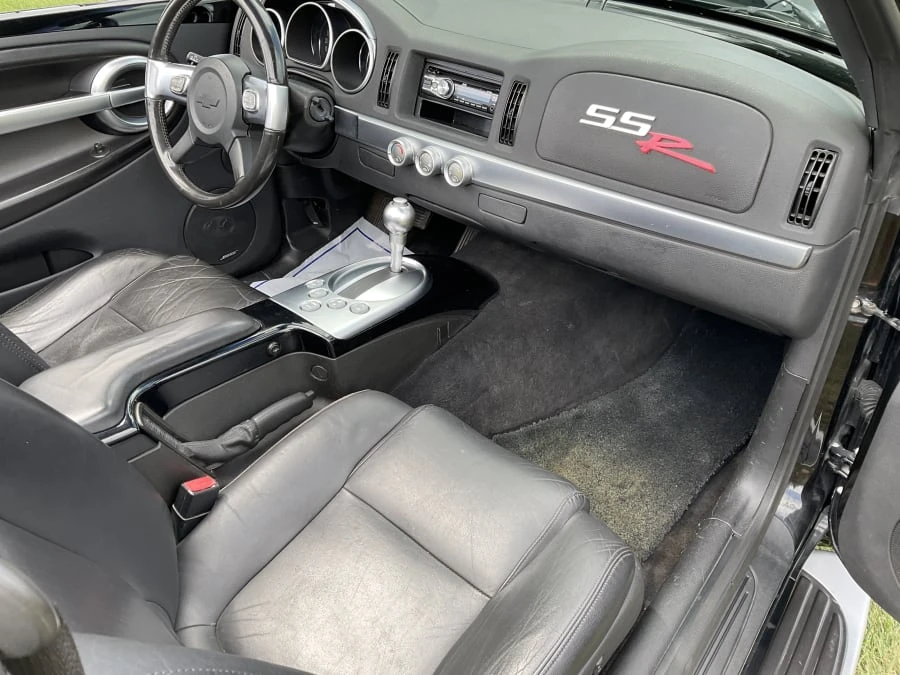 2003 Chevrolet SSR - Image 9 of 11