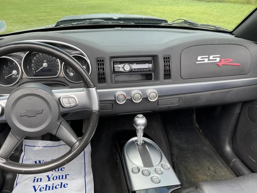 2003 Chevrolet SSR - Image 8 of 11