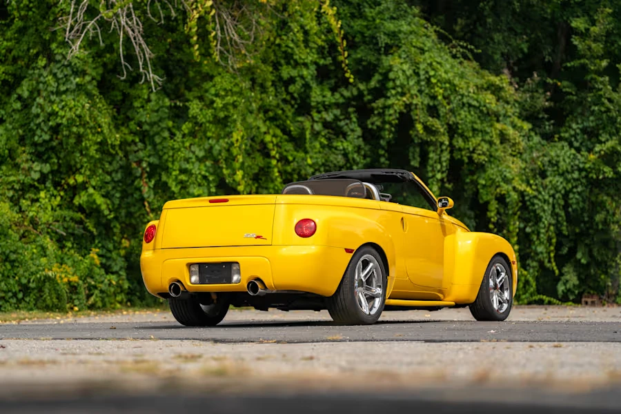 2003 Chevrolet SSR - Image 3 of 24