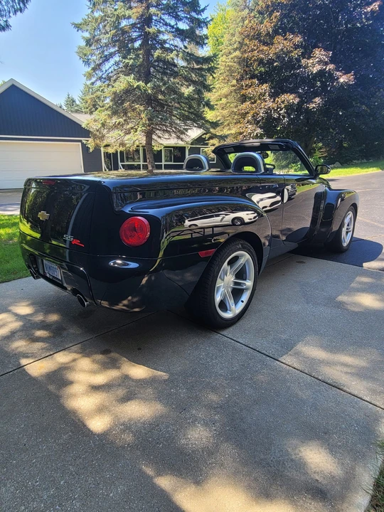2003 Chevrolet SSR - Image 25 of 31