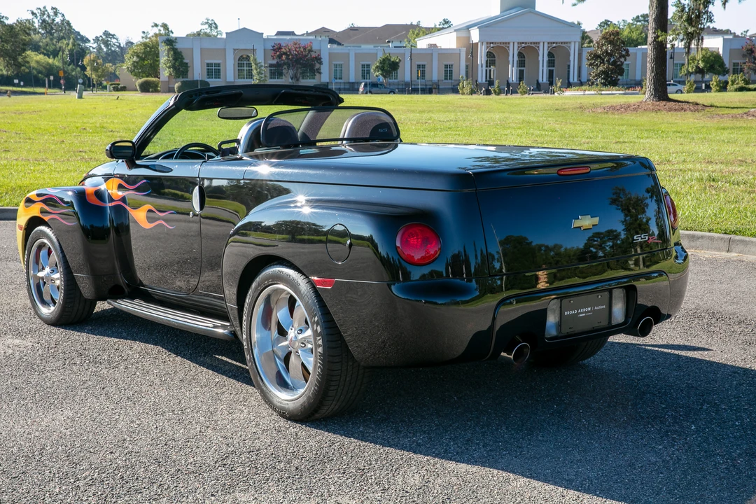 2003 Chevrolet SSR - Image 17 of 31