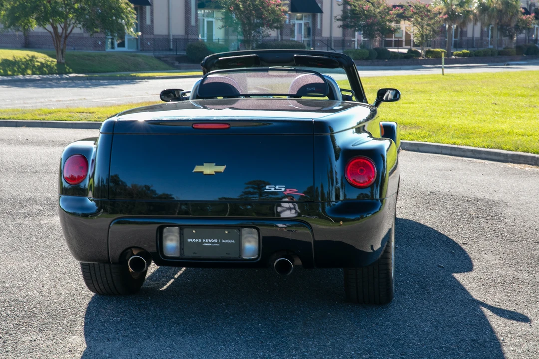2003 Chevrolet SSR - Image 16 of 31