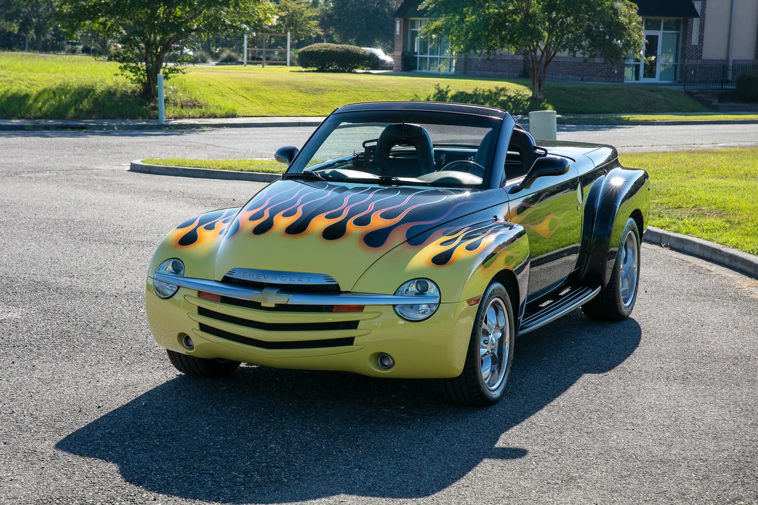 2003 Chevrolet SSR - Image 4 of 31