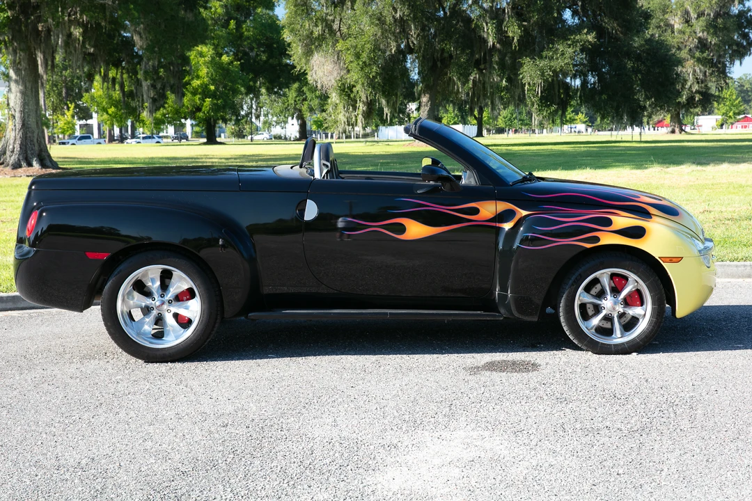 2003 Chevrolet SSR - Image 27 of 31