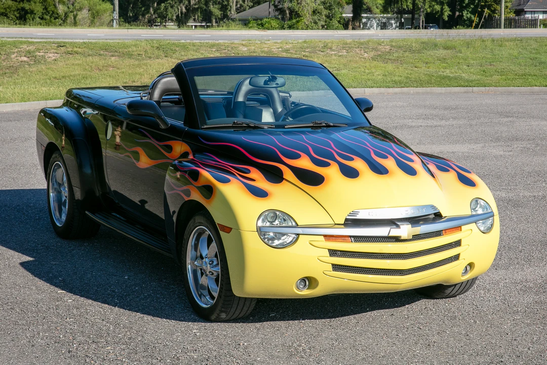 2003 Chevrolet SSR - Image 11 of 31