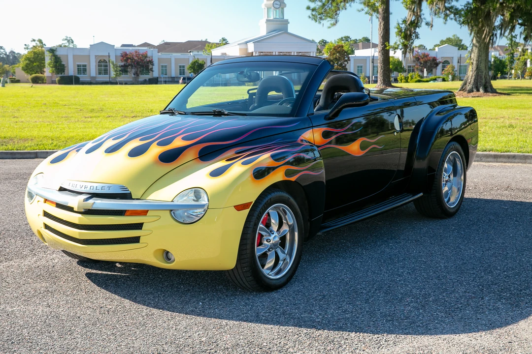 2003 Chevrolet SSR - Image 8 of 31