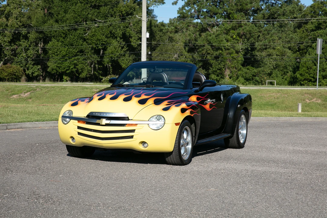 2003 Chevrolet SSR - Image 10 of 31