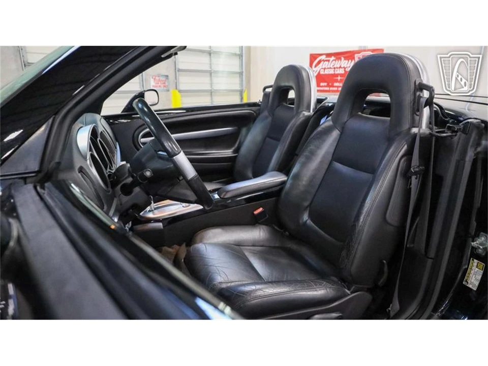 2003 Chevrolet SSR - Image 12 of 31