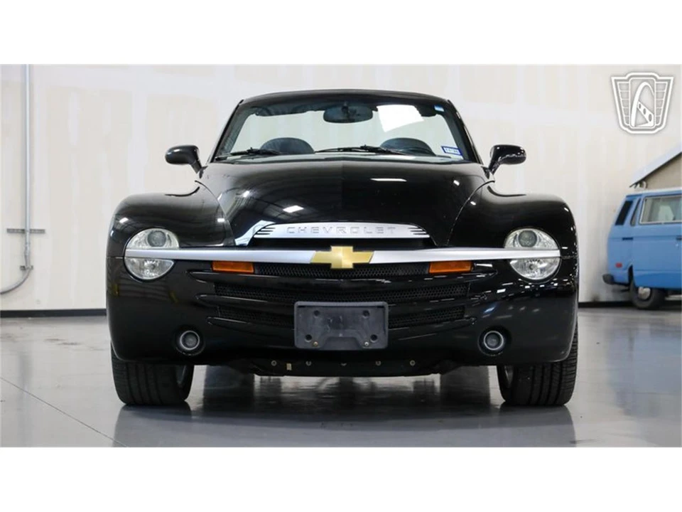 2003 Chevrolet SSR - Image 4 of 31