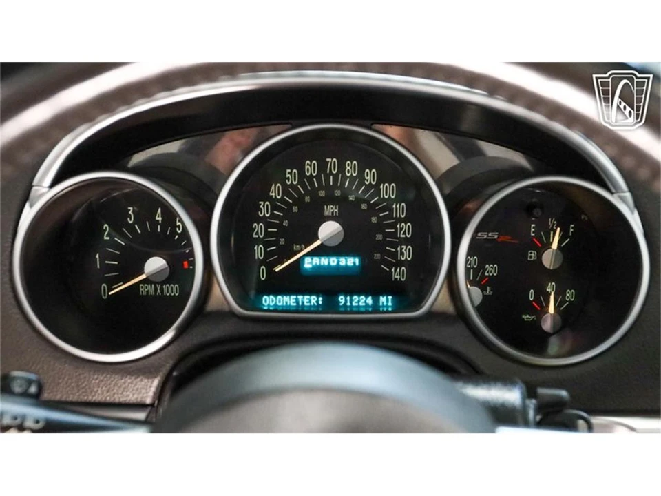 2003 Chevrolet SSR - Image 14 of 31