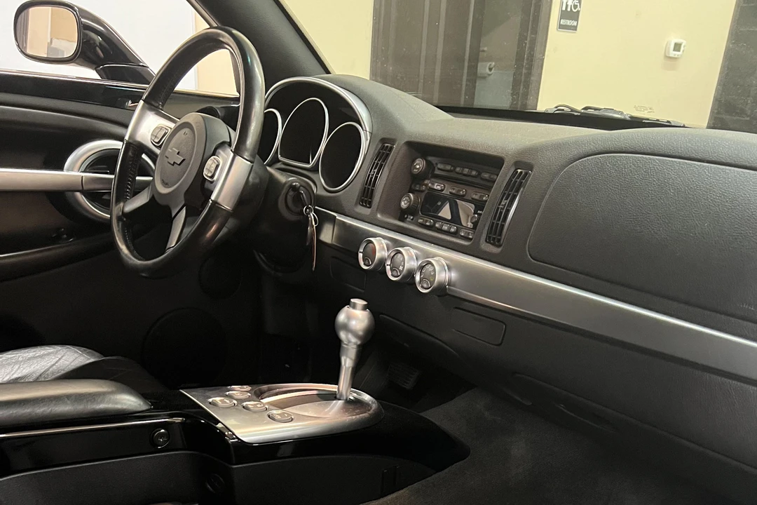 2003 Chevrolet SSR - Image 31 of 31