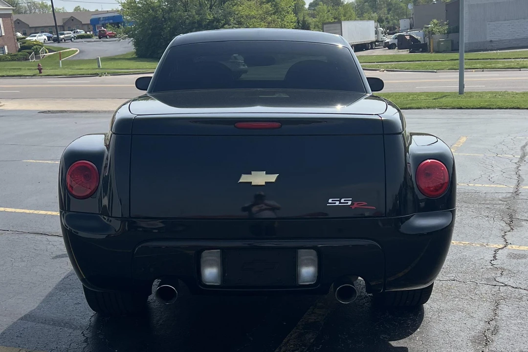 2003 Chevrolet SSR - Image 5 of 31