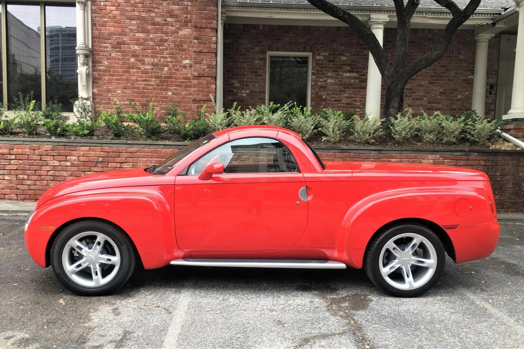 2003 Chevrolet SSR - Image 23 of 31
