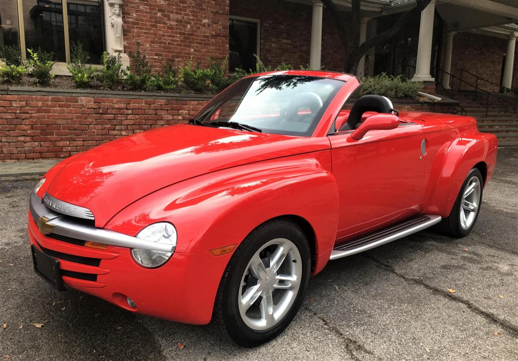 2003 Chevrolet SSR - Image 7 of 31