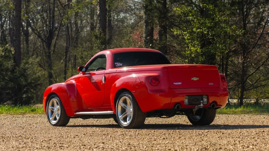 2003 Chevrolet SSR - Image 3 of 15