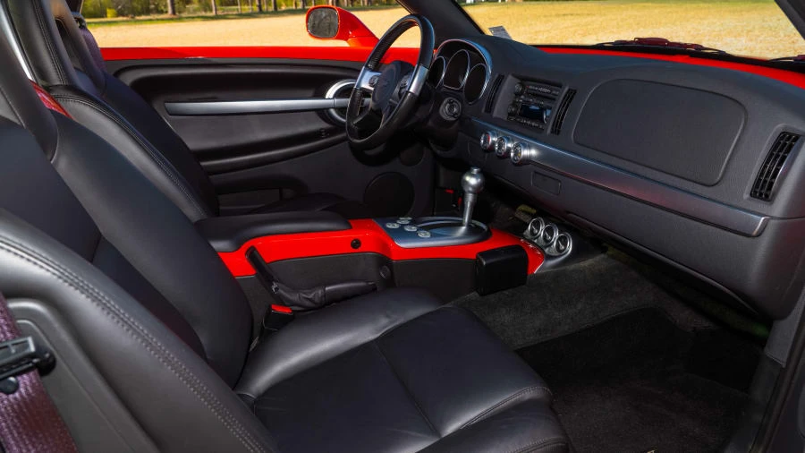 2003 Chevrolet SSR - Image 10 of 15