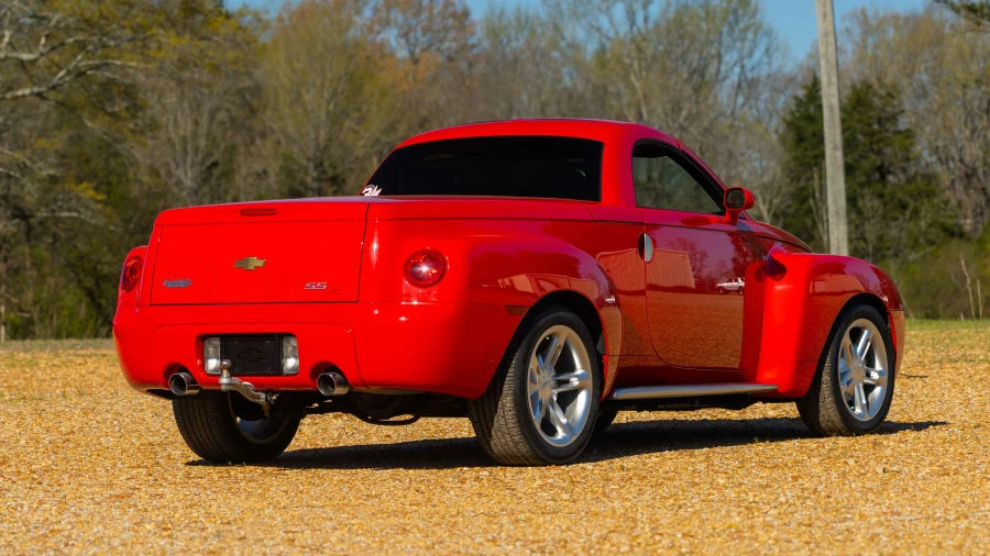 2003 Chevrolet SSR - Image 6 of 15